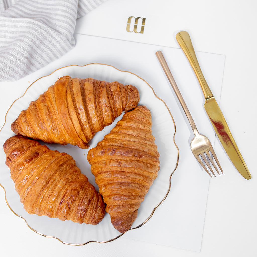 PLAIN BUTTER CROISSANT